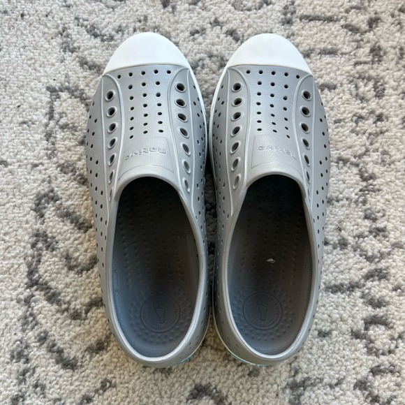 Unisex Grey Native Shoes M8/W10 - Picture 8 of 9